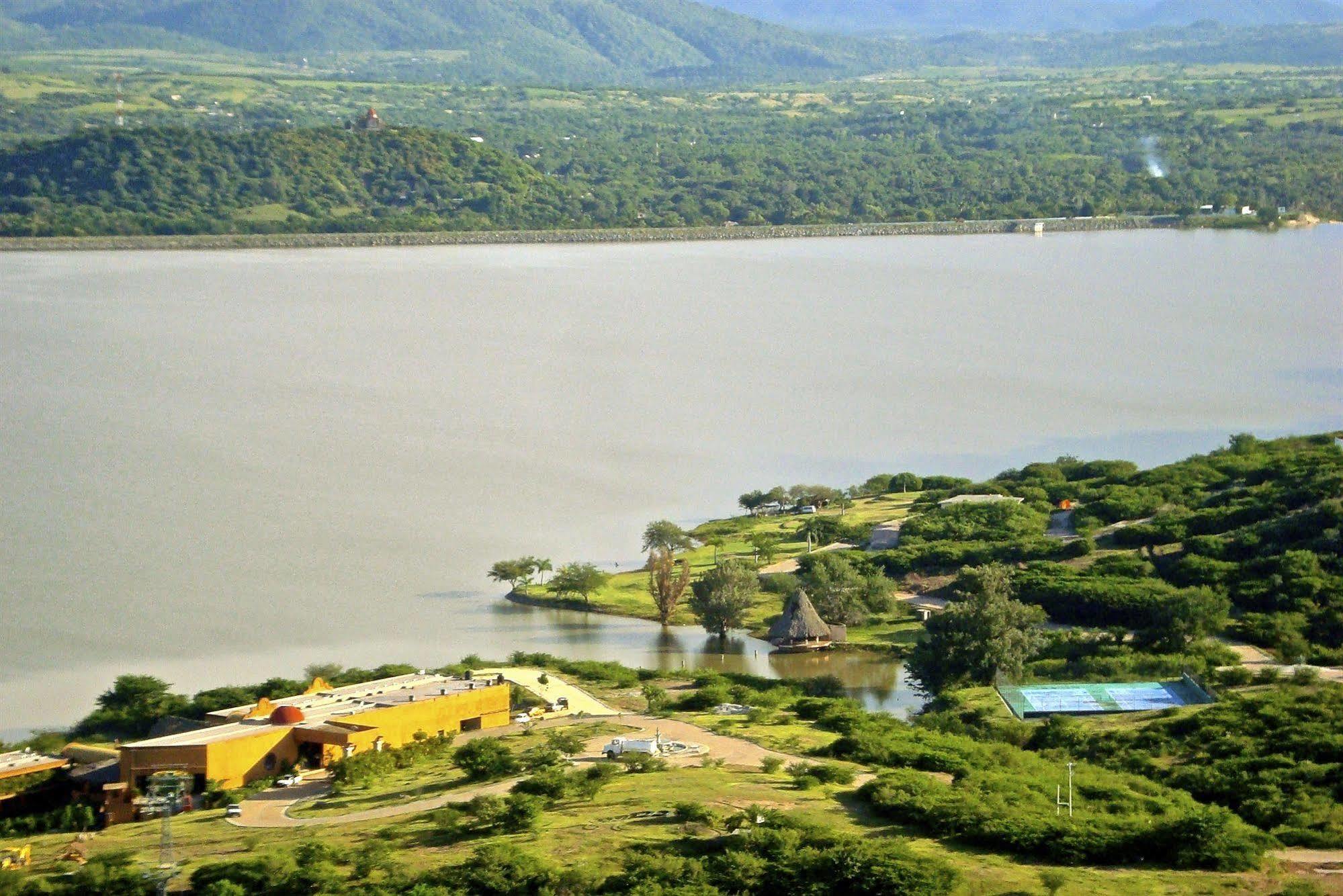 Vida En El Lago Hotel Tepecoacuilco de Trujano Екстериор снимка